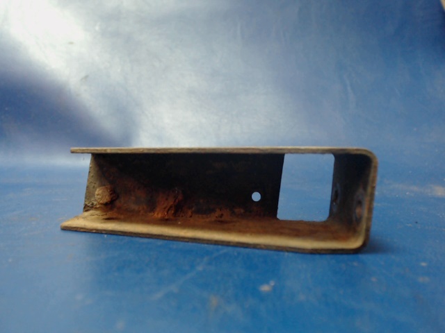 62414-01 Piper - FITTING - Lower right